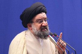 رد روایت احمد خاتمی در مورد وضعیت جسمانی رهبری/ عبدالله گنجی: پزشکان معالج از این خبر نادرست تعجب کردند/ گفتند از قول ما بگویید از اول هیچ مشکل اساسی وجود نداشت و ندارد