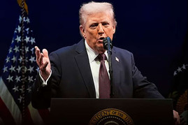 ادعای نیویورک‌تایمز: ترامپ از پیشنهاد ایران راضی نیست / بحث پرحرارت درمورد پیشنهاد تهران در کاخ سفید / برخی مقامات دولت ترامپ معتقدند این ارزیابی که ادامه محاصره به مدت دو ماه دیگر باعث آسیب جدی به صنعت انرژی تهران می‌شود، ناقص است / برخی مقامات نسبت به آمادگی ایران برای امتیاز دادن تردید دارند؛ می‌گویند توافق برای بازگشایی تنگه بهترین راه رو به جلو است