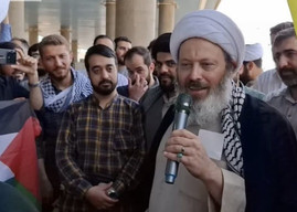 موج سواری روی فضای احساسی جنگ با تشویش اذهان عمومی/ تندروها با مقدسات وارد میدان شدند؛ از حمله به بی‌حجاب‌ها تا حکم اعدام روحانی و ظریف